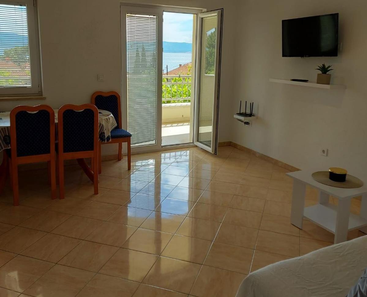 Apartments Gojevic Bol Pokój zdjęcie
