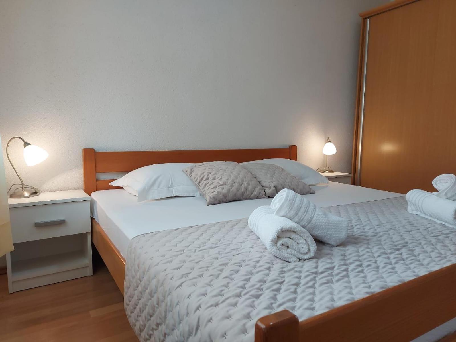 Apartments Gojevic Bol Zewnętrze zdjęcie